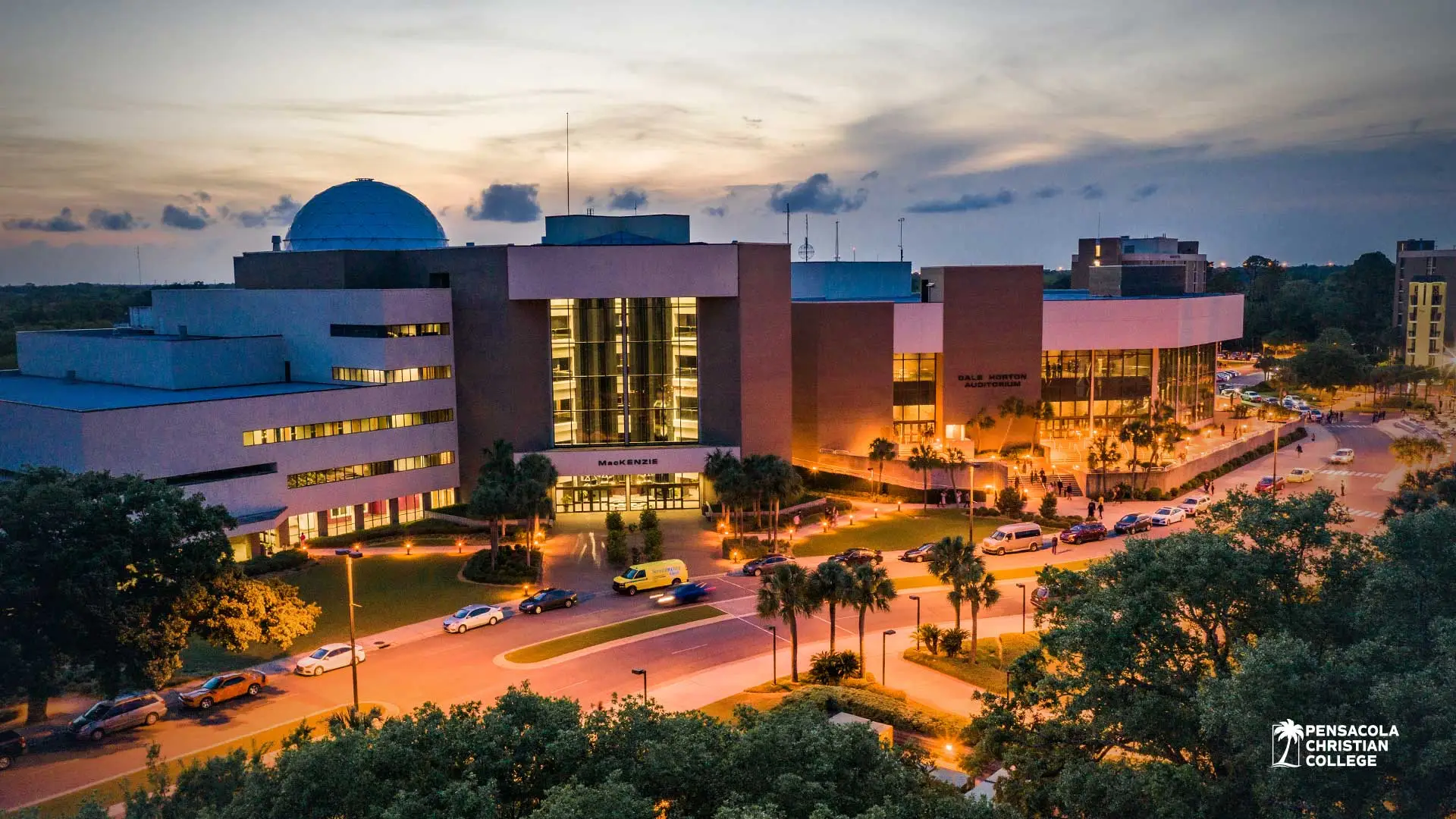 彭萨科拉基督教学院